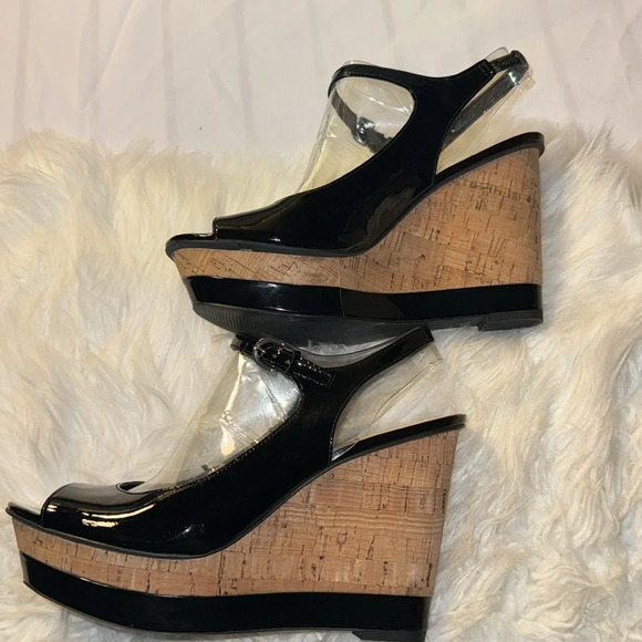Franco Sarto Safari Black Patent Heels Peep Toe 9.5M Cork Wedges Slingback - Picture 8 of 8